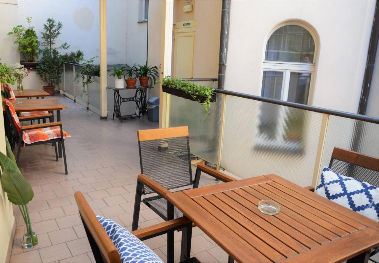 Self-Service Hotel Ostas Praha المظهر الخارجي الصورة