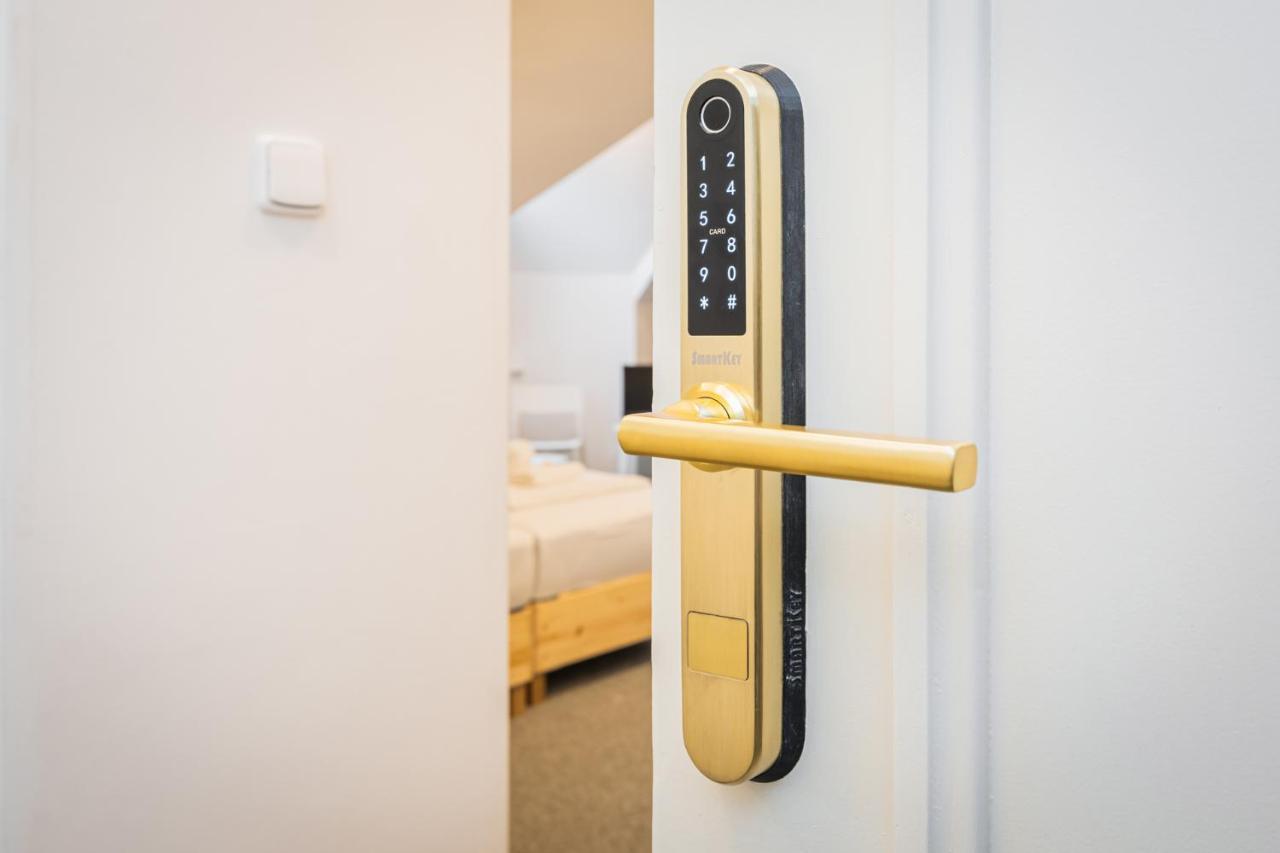 Self-Service Hotel Ostas Praha المظهر الخارجي الصورة