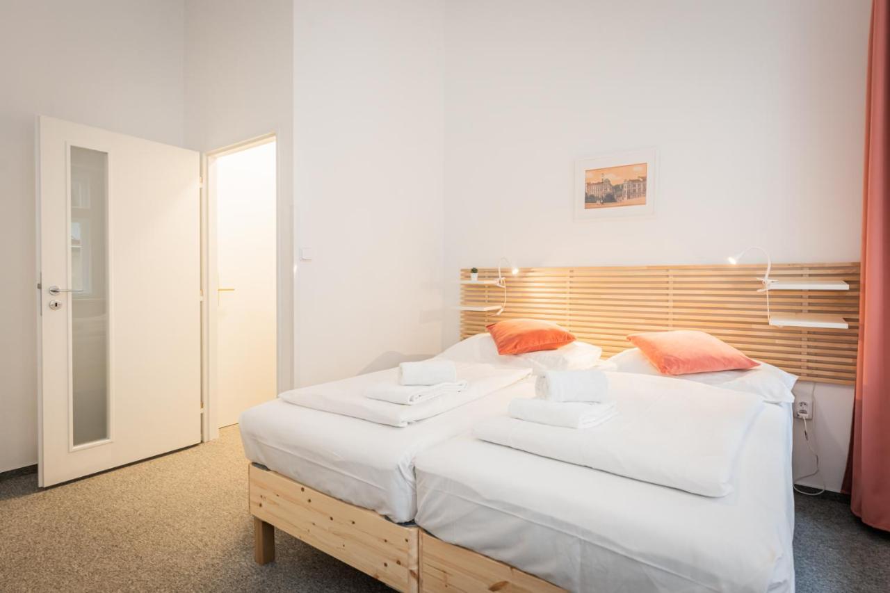Self-Service Hotel Ostas Praha المظهر الخارجي الصورة